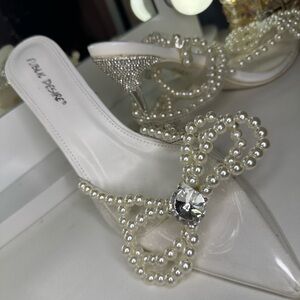 Elegant Pearl Embellished Clear Heels